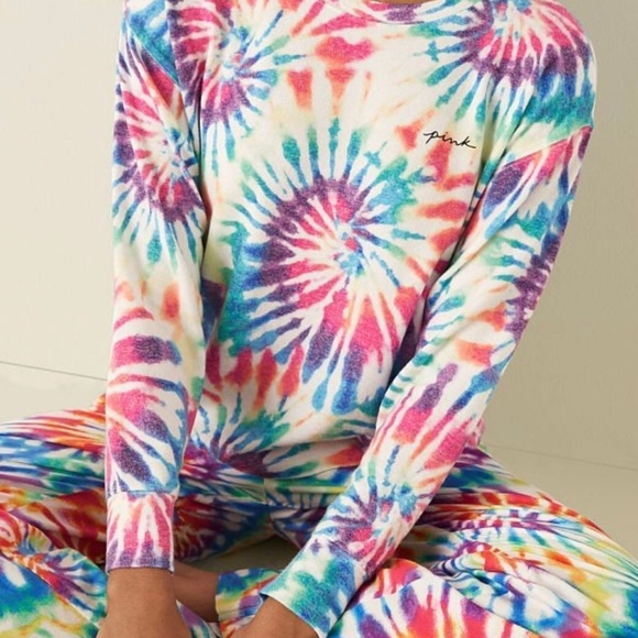 (M) VICTORIA'S SECRET (PINK) Cozy Top Long Sleeve - Picture 3 of 4